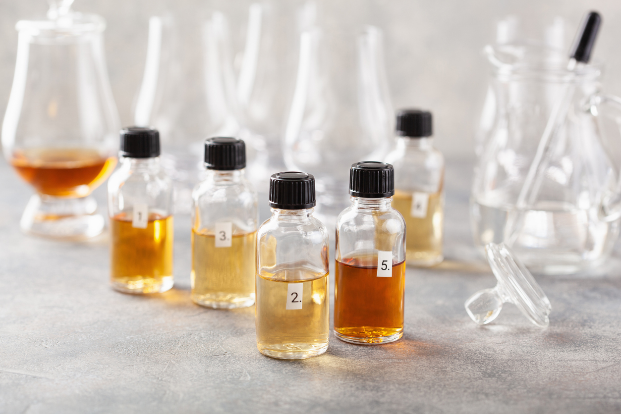 Featured image for “Trial 8: Extraction Study Over 24 Months in a New Oak Double Barrel Application Using Two-Year-Old Bourbon Whiskey”